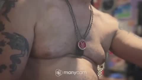 johnnyshung1 online show from February 2, 5:42 am