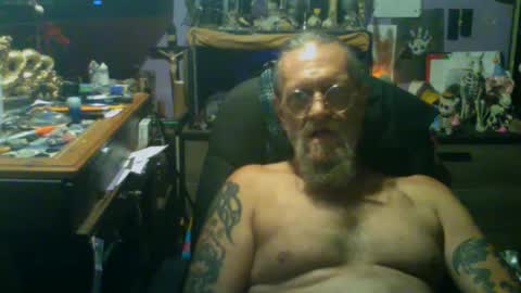 johnnyshung1 online show from September 17, 3:04 pm