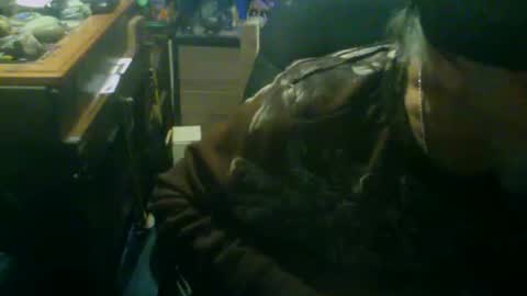 johnnyshung1 online show from October 26, 10:49 am