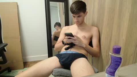 johnresmain online show from July 22, 2:41 pm