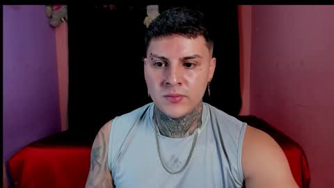 Johny online show from November 11, 12:35 am