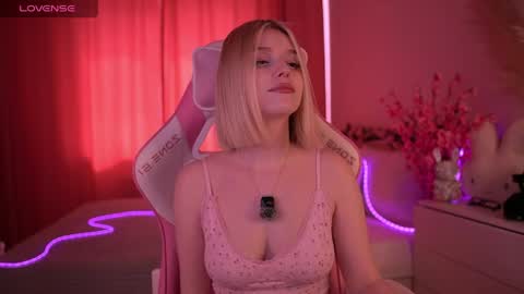 Paula online show from May 9, 5:57 am