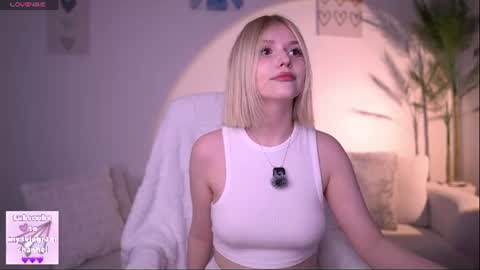 Paula online show from July 8, 1:31 am