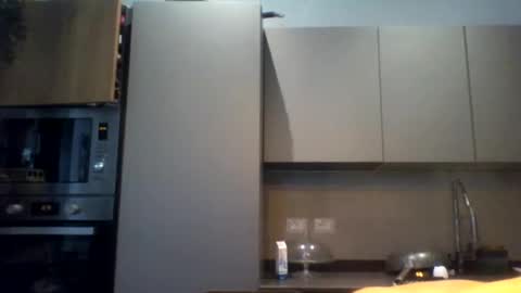 jojo19844 online show from September 17, 10:08 am