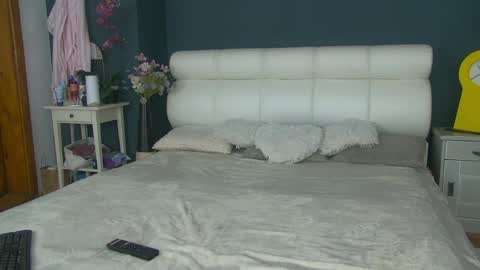 Lana online show from April 24, 5:09 am