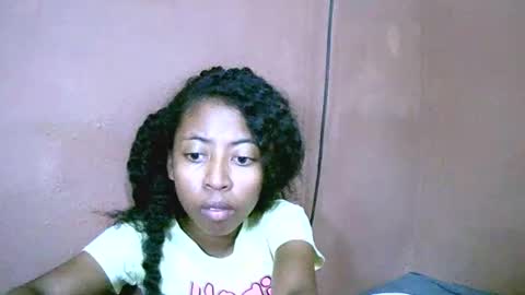 Snapshot of joliekah27 chatting on February 26, 12:09 am joliekah27 online show from February 26, 12:09 am