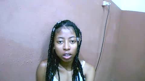 Snapshot of joliekah27 chatting on February 28, 11:36 am joliekah27 online show from February 28, 11:36 am