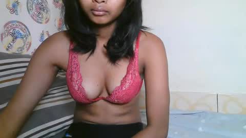 jolienasexi online show from July 23, 7:17 am