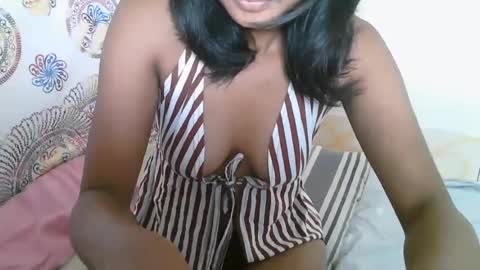 jolienasexi online show from July 24, 2:58 pm