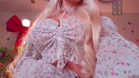 Belle online show from March 7, 1:27 am