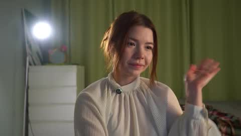 Ayako online show from February 26, 2:31 pm