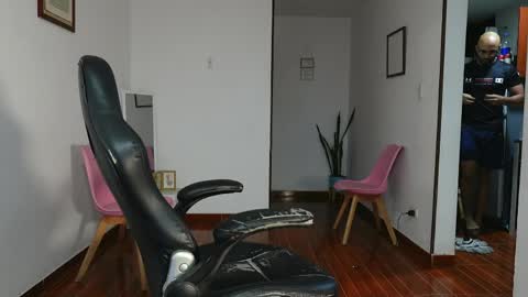 Jon online show from April 8, 1:08 am