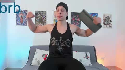 Instagram jonathanfit14 online show from April 21, 2:51 am