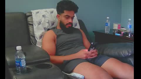 royjon online show from September 16, 7:50 pm