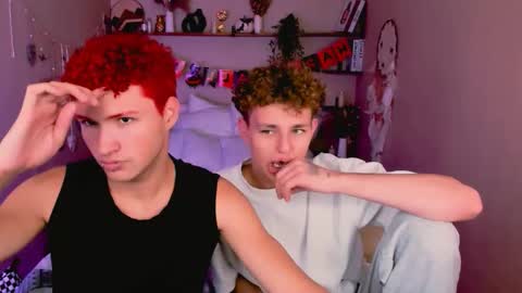 Snapshot of jonny_dark chatting on October 28, 11:44 am Jonny online show from October 28, 11:44 am