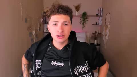 Snapshot of jonny_dark chatting on October 21, 10:31 am Jonny online show from October 21, 10:31 am