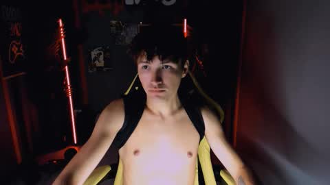 Snapshot of jonny_dark chatting on September 14, 10:17 am Jonny online show from September 14, 10:17 am