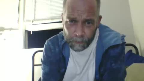 jonnybgood84 online show from April 23, 7:05 am