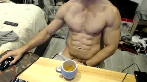 jopique online show from December 22, 7:48 am