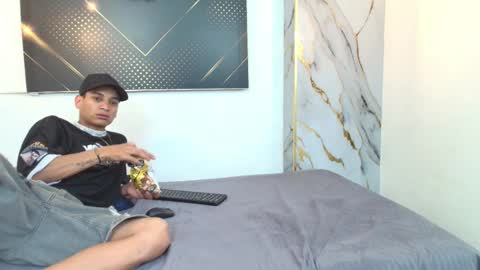 Snapshot of jordanandandrew chatting on October 4, 8:28 pm jordanandandrew online show from October 4, 8:28 pm