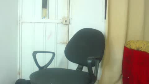 jordanlatinohotxx online show from January 26, 11:39 pm