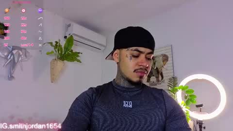 Jordan Smith online show from December 1, 8:40 pm