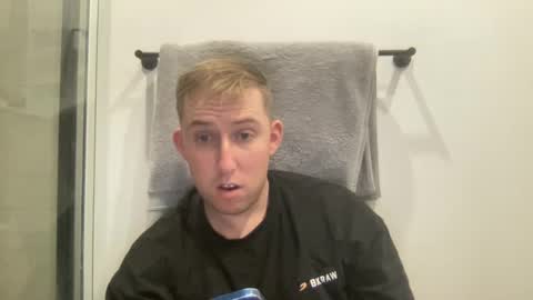 jorddiickzilla online show from February 11, 3:40 am