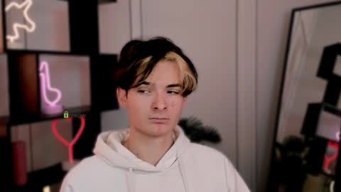 jordi_ser online show from October 16, 8:47 am