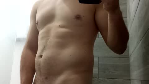 jorgelatino1919 online show from June 20, 5:02 am