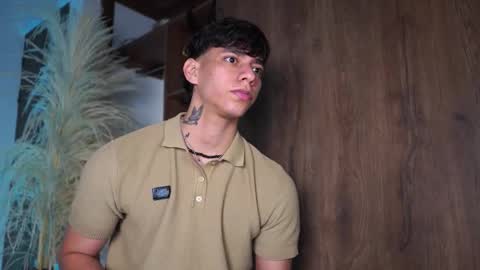 Josep online show from November 20, 11:02 pm