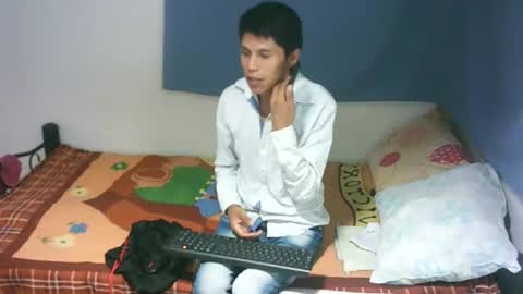 thomas y joseph online show from February 5, 3:13 am