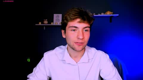 joseph_bear_ online show from November 4, 7:48 pm