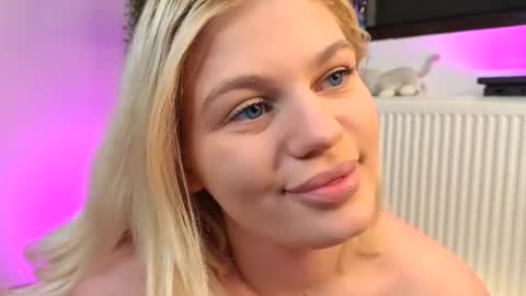 Josephine online show from July 25, 12:41 am