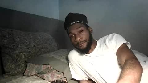 josephlongwat29 online show from April 26, 10:29 pm