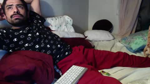 josephs1990 online show from January 6, 7:31 am