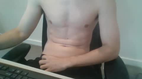 josh_aust online show from April 27, 7:17 am