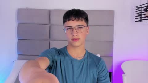 Josh online show from May 22, 4:08 am