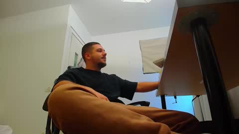 JoshKnight online show from October 4, 5:38 am