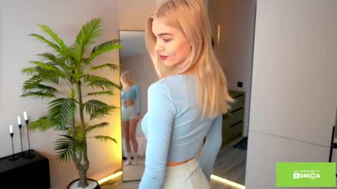 joybunny online show from March 7, 7:08 am