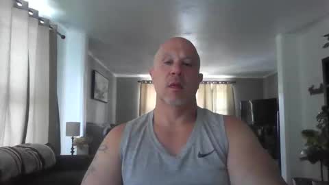 jr1871 online show from June 4, 5:52 pm