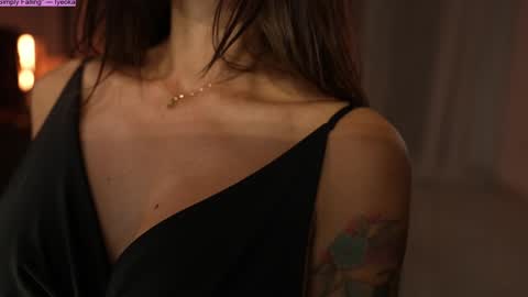 Jennifer Diaz online show from September 26, 7:55 pm