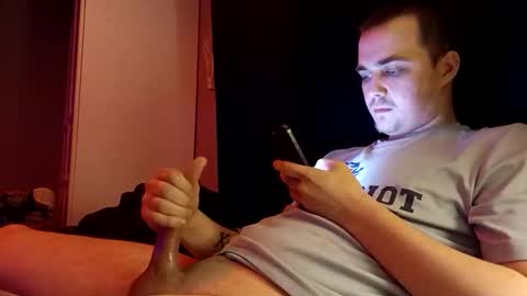 jt_692 online show from March 29, 4:47 am