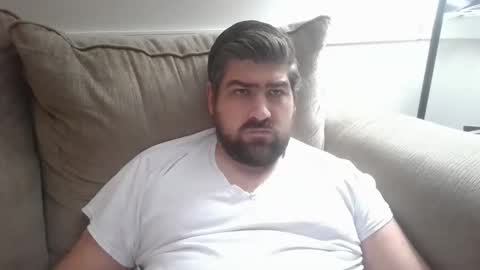 Snapshot of jthompson813 chatting on February 11, 12:28 am jthompson813 online show from February 11, 12:28 am