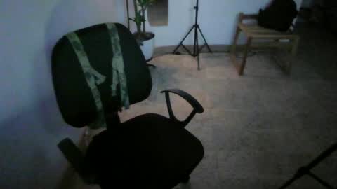 juan235665 online show from June 12, 3:05 am