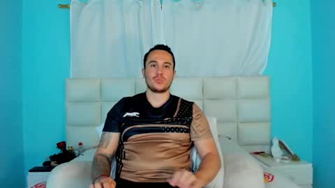 Juan online show from March 6, 11:48 pm