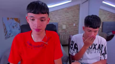 JuanSteven online show from March 5, 10:44 am