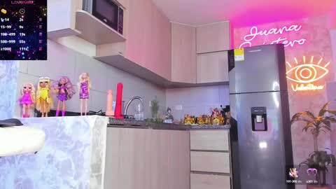 Snapshot of juana18quintero chatting on February 25, 6:14 am JUANA VALENTINA QUINTERO independent model  ONLY FANS --- Juanaquintero online show from February 25, 6:14 am