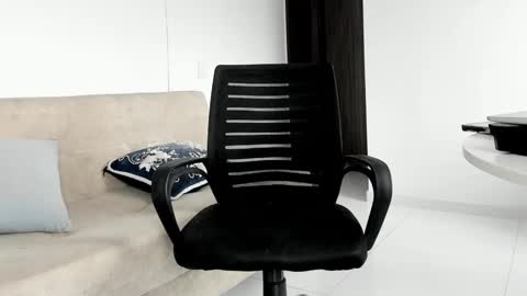 Juan Diego Uribe online show from September 11, 5:25 pm