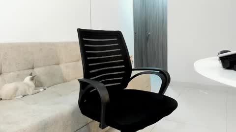 Juan Diego Uribe online show from October 11, 3:55 am