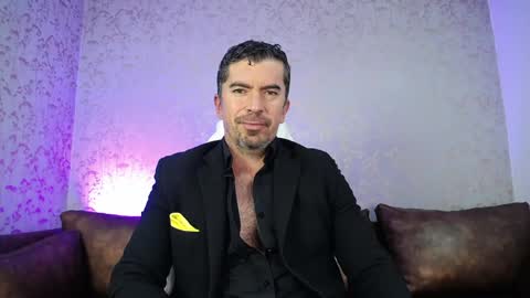 Juan k online show from April 15, 3:54 am